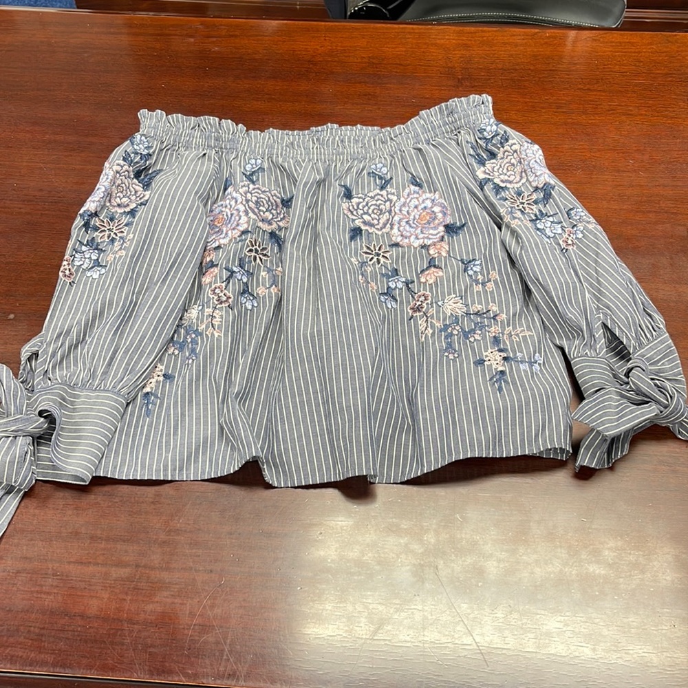 American eagle flower top